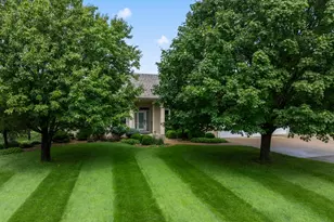 2631 Hawk Hill Ln SW, Rochester, MN 55902 - Photo 7