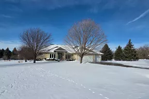 2631 Hawk Hill Ln SW, Rochester, MN 55902 - Photo 1