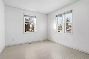 2220 Reaney Ave E, Saint Paul, MN 55119 - Photo 11