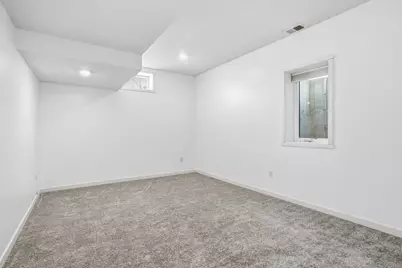 2220 Reaney Avenue E, Saint Paul, MN 55119 - Photo 27