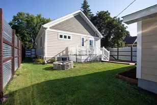 2220 Reaney Ave E, Saint Paul, MN 55119 - Photo 45