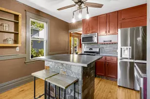 951 Front Ave, Saint Paul, MN 55103 - Photo 9