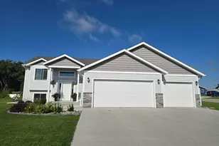 1024 Village Ln, Detroit Lakes, MN 56501 - Photo 1