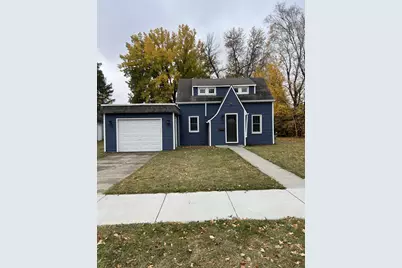 710 1st Street E, Fosston, MN 56542 - Photo 1