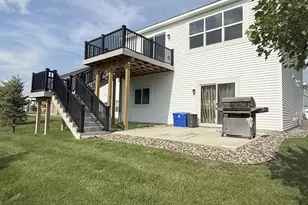 10254 Greystone Cir S, Cottage Grove, MN 55016 - Photo 9