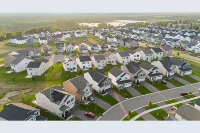 10254 Greystone Circle S, Cottage Grove, MN 55016 - Photo 7