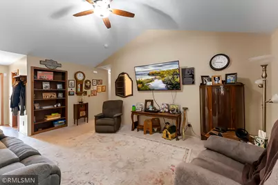 21115 Cameron Way, Farmington, MN 55024 - Photo 15