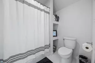 6090 Wildflower Dr S, Fargo, ND 58104 - Photo 33