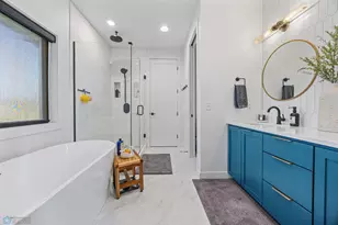 6090 Wildflower Dr S, Fargo, ND 58104 - Photo 21