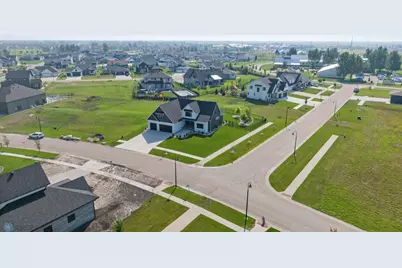 6090 Wildflower Drive S, Fargo, ND 58104 - Photo 59