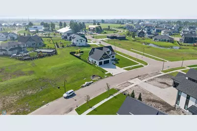 6090 Wildflower Drive S, Fargo, ND 58104 - Photo 61