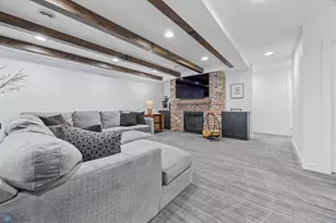 6090 Wildflower Dr S, Fargo, ND 58104 - Photo 35