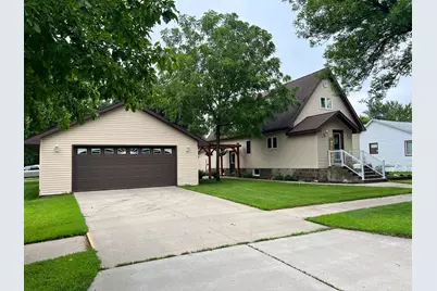 620 5th Avenue, Madison, MN 56256 - Photo 1