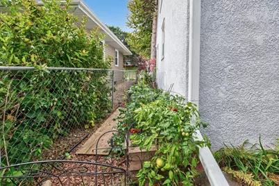 438 19th Avenue N, South Saint Paul, MN 55075 - Photo 25