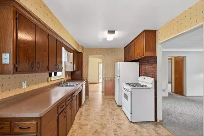 438 19th Avenue N, South Saint Paul, MN 55075 - Photo 9