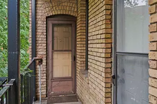 601 S 9th St, Minneapolis, MN 55404 - Photo 19