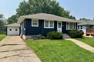 1107 Johnson Ave, Worthington, MN 56187 - Photo 1