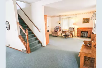 310 Marshall Avenue NE, Red Lake Falls, MN 56750 - Photo 5