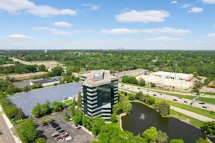 5601 Smetana Dr, Minnetonka, MN 55343 - Photo 41