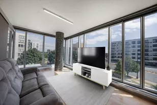 8151 33rd Ave S, Bloomington, MN 55425 - Photo 7