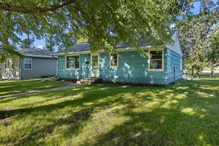 203 Lexington St, Milroy, MN 56263 - Photo 1