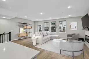 875 W Falls Passage, Saint Paul, MN 55116 - Photo 7