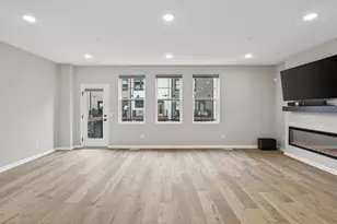 875 W Falls Passage, Saint Paul, MN 55116 - Photo 21