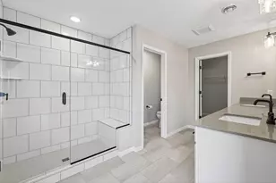 875 W Falls Passage, Saint Paul, MN 55116 - Photo 27