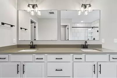 875 W Falls Passage #C, Saint Paul, MN 55116 - Photo 9