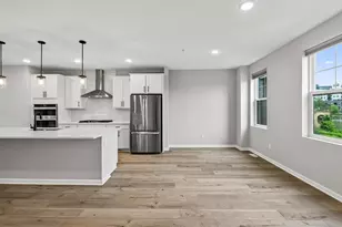 875 W Falls Passage, Saint Paul, MN 55116 - Photo 21