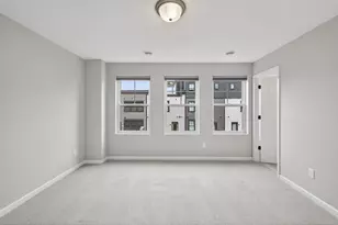 875 W Falls Passage, Saint Paul, MN 55116 - Photo 23