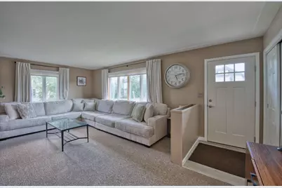 115 E 25th Street, Hibbing, MN 55746 - Photo 7