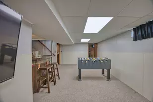 115 E 25th St, Hibbing, MN 55746 - Photo 23