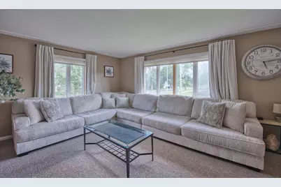 115 E 25th Street, Hibbing, MN 55746 - Photo 9