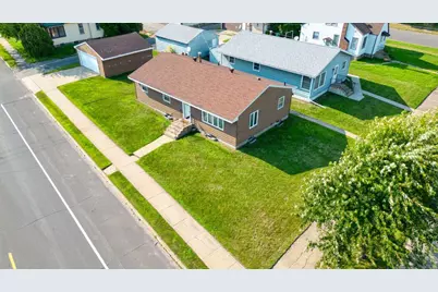 115 E 25th Street, Hibbing, MN 55746 - Photo 29