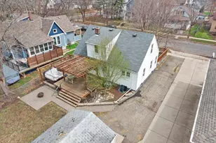 825 Delaware Ave, Saint Paul, MN 55107 - Photo 37