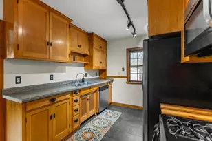 825 Delaware Ave, Saint Paul, MN 55107 - Photo 11