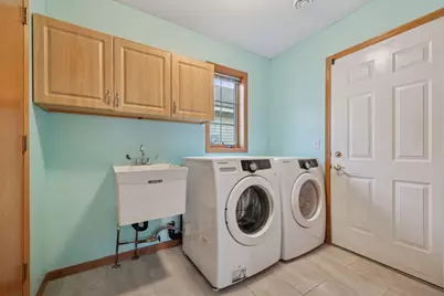 6542 Riverwood Lane, Brooklyn Center, MN 55430 - Photo 15