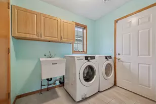 6542 Riverwood Ln, Brooklyn Center, MN 55430 - Photo 15