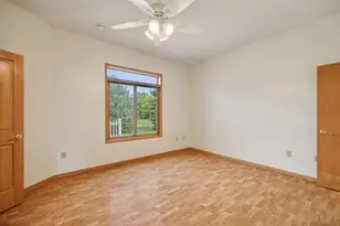 6542 Riverwood Ln, Brooklyn Center, MN 55430 - Photo 23