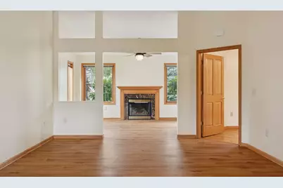 6542 Riverwood Lane, Brooklyn Center, MN 55430 - Photo 17