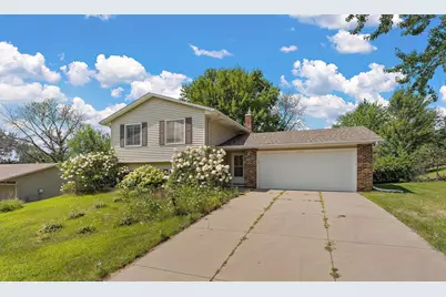 10340 Wyoming Avenue S, Bloomington, MN 55438 - Photo 1