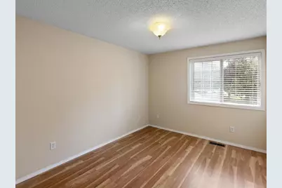 1917 Jan Echo Trail, Eagan, MN 55122 - Photo 19