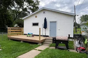 706 Clay St, Eveleth, MN 55734 - Photo 9