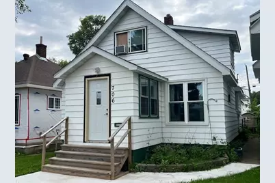 706 Clay Street, Eveleth, MN 55734 - Photo 1