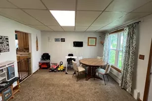 706 Clay St, Eveleth, MN 55734 - Photo 21