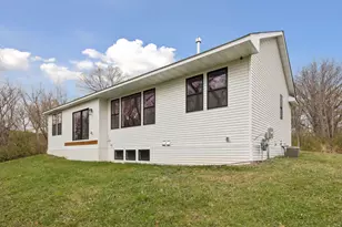 4160 Boulder Cir, Webster, MN 55088 - Photo 29