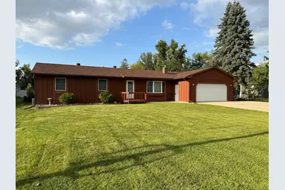 1007 2nd Street SE, Roseau, MN 56751 - Photo 1