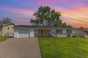 136 White Bear Ave N, Saint Paul, MN 55106 - Photo 1