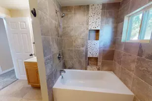 705 Glenview Dr, Albert Lea, MN 56007 - Photo 25